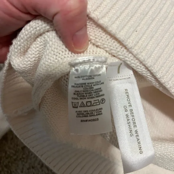 LOFT Puff Sleeve Button Sweater - Picture 5 of 8